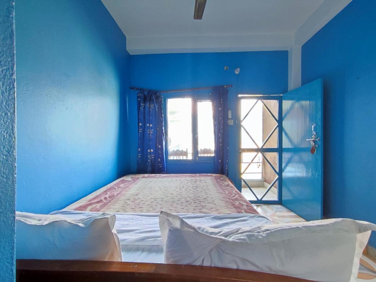 Tranquil Water Guest House Pokhara Extérieur photo